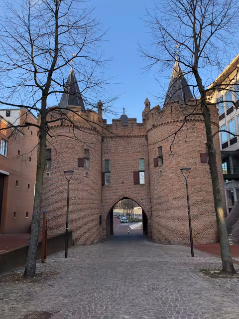 Gelretours Arnhem stadswandelingen Sabelpoort